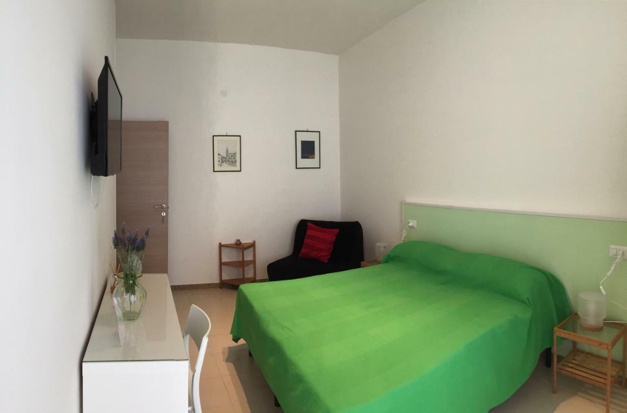 B&B Sorgente 23 萨莱诺 外观 照片
