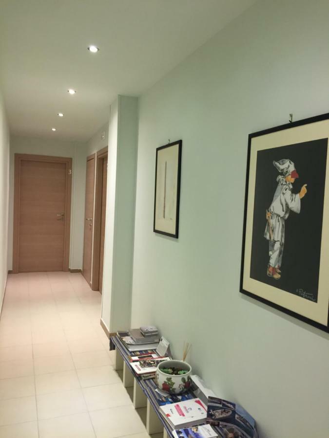 B&B Sorgente 23 萨莱诺 外观 照片