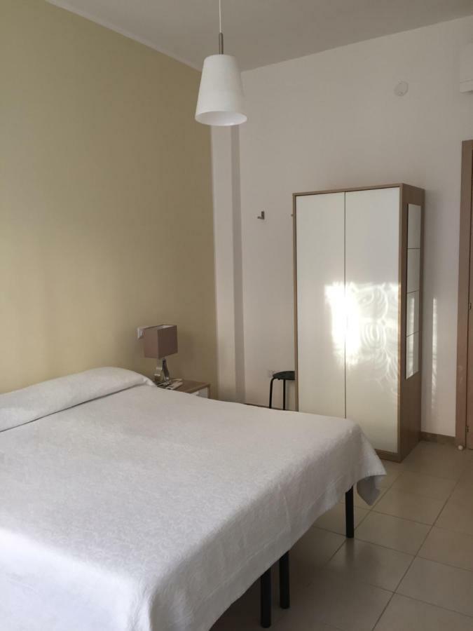 B&B Sorgente 23 萨莱诺 外观 照片